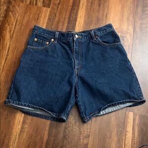 Levi's 550 Jean Shorts size 14